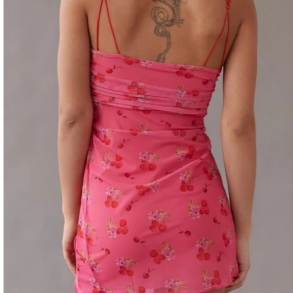 Urban Outfitters lace-up mini dress NWT Pink - Picture 3 of 3